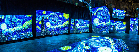 Мультимедийное оснащение выставки - Lumiere Hall